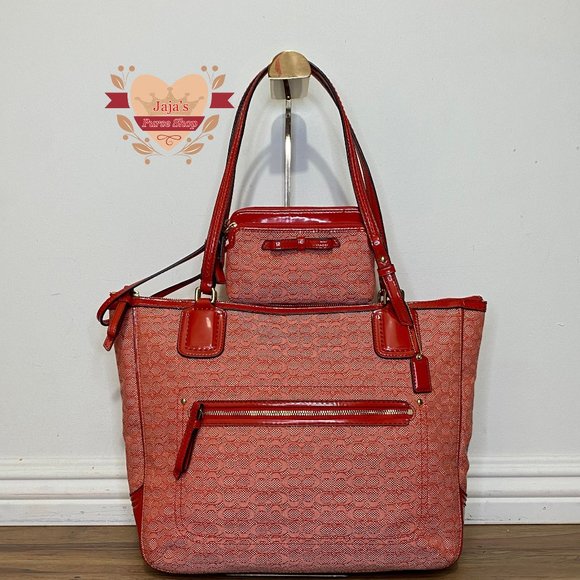 Coach Handbags - ✅❤️SOLD❤️✅Coach Signature Fabric Purse & Matching Wristlet❤️